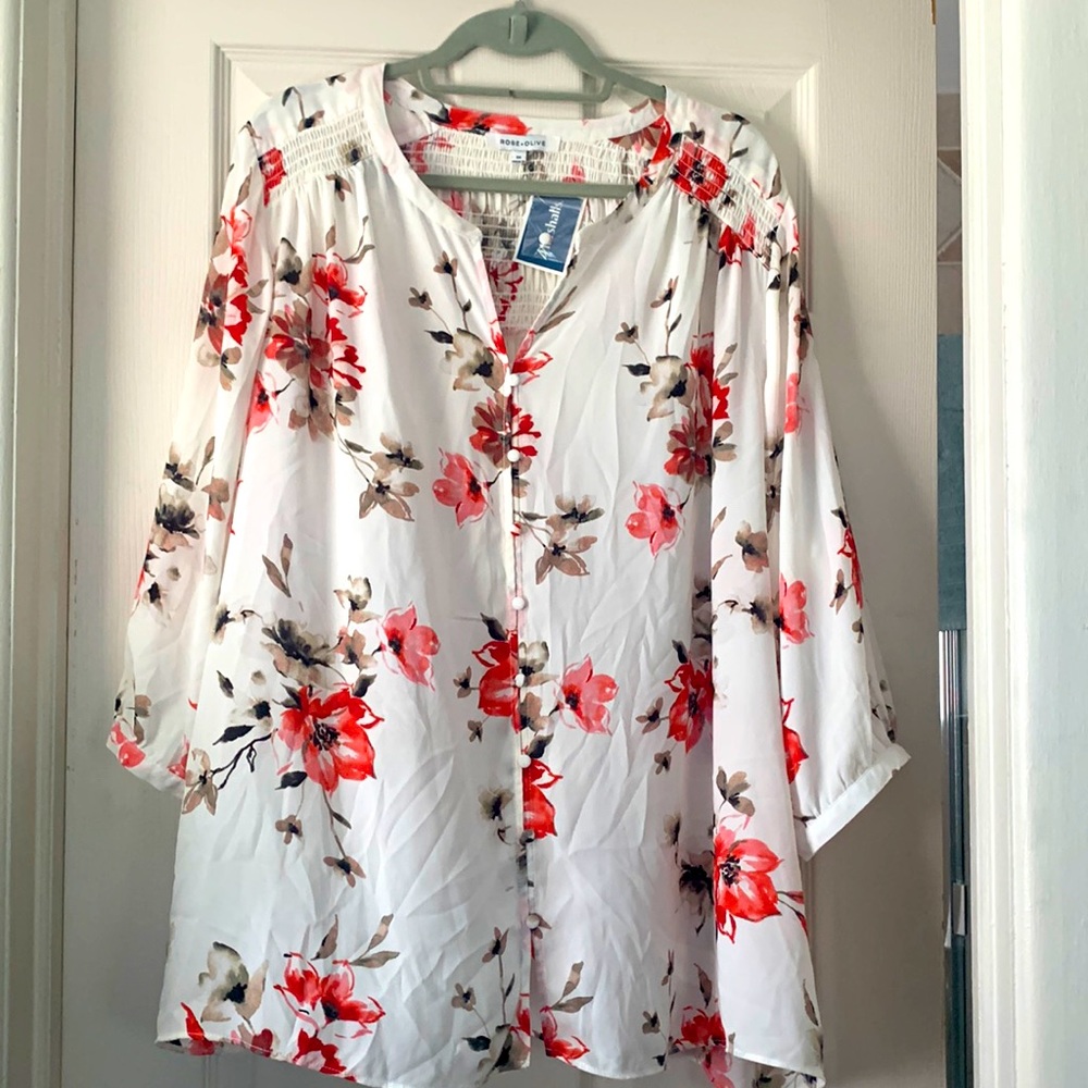 Rose + Olive 3x floral blouse NWT!
